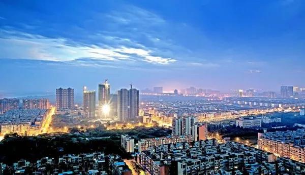 中國(guó)經(jīng)濟(jì)體制改革基金會(huì)四川這座城西部第一！最新全國(guó)改革熱度指數(shù)出爐                                                        